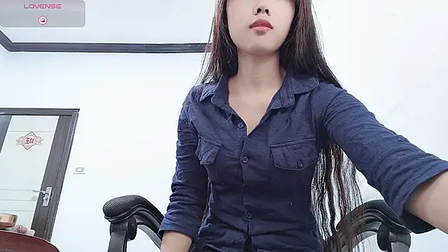 Lvy--v online show from 12/06/24, 07:23