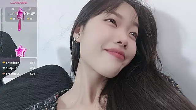 Lvy--v online show from 12/29/24, 01:45