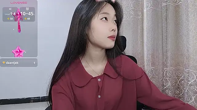 Lvy--v online show from 03/03/25, 07:39