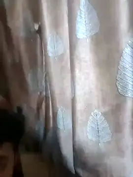 Snapshot of Bongaman696969 chatting on 02/06/25, 04:53 Bongaman696969 online show from 02/06/25, 04:53