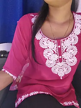 Snapshot of yhona_darling chatting on 06/29/26, 11:54 yhona darling online show from 06/29/26, 11:54