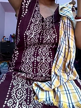 MUMTAJ-1 online show from 02/17/26, 04:13