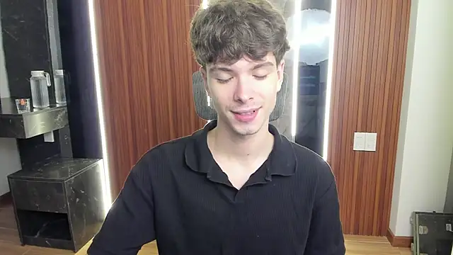 calvin love you online show from 03/31/26, 05:13