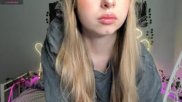 Snapshot of Melissa_babs chatting on 01/22/25, 07:25 Melissa babs online show from 01/22/25, 07:25