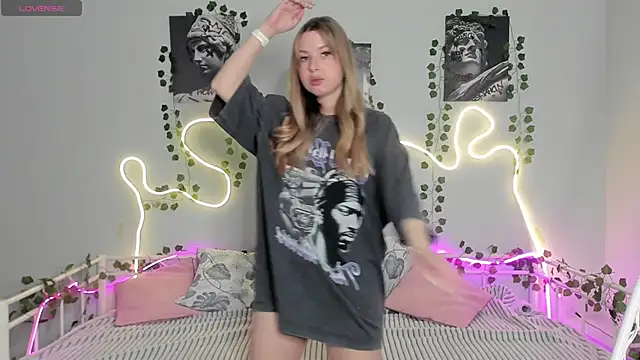 Snapshot of Melissa_babs chatting on 02/13/25, 03:29 Melissa babs online show from 02/13/25, 03:29