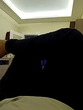 Snapshot of 31cektirenbatuu chatting on 03/22/25, 10:15 31cektirenbatuu online show from 03/22/25, 10:15