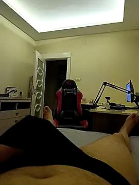 Snapshot of 31cektirenbatuu chatting on 10/07/25, 11:02 31cektirenbatuu online show from 10/07/25, 11:02