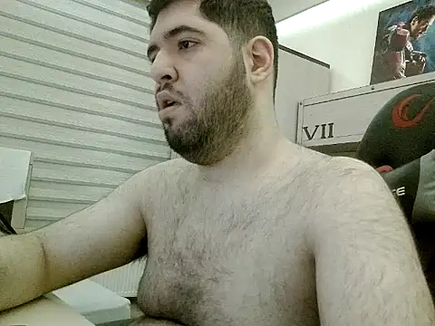 Snapshot of 31cektirenbatuu chatting on 12/14/25, 10:03 31cektirenbatuu online show from 12/14/25, 10:03