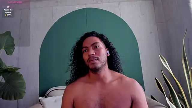 noah jones   online show from 12/02/25, 07:31