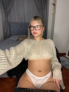 Odett  online show from 03/17/25, 04:40