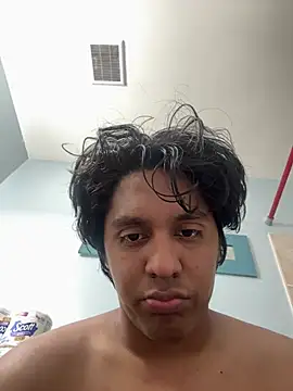 Snapshot of Melvinsiu chatting on 04/02/26, 10:40 Melvinsiu online show from 04/02/26, 10:40