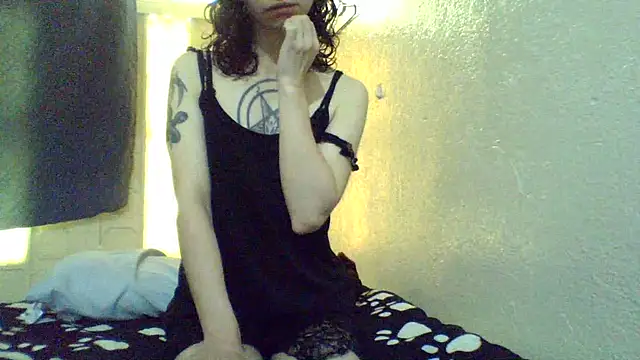 CELEna098rs707 online show from 02/21/26, 07:48