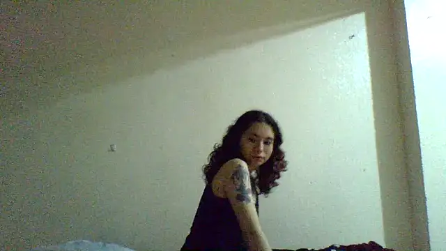 Snapshot of CELEna098rs707 chatting on 07/14/26, 02:05 CELEna098rs707 online show from 07/14/26, 02:05