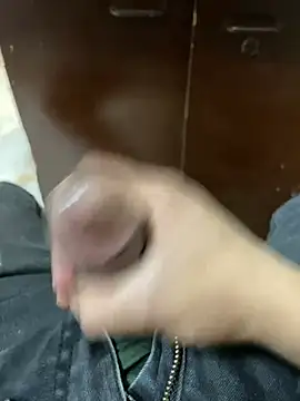 Snapshot of laloly0808 chatting on 01/16/25, 09:40 laloly0808 online show from 01/16/25, 09:40