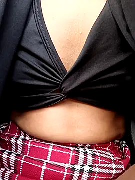 Snapshot of BlairSamy chatting on 10/25/25, 08:58 BlairSamy online show from 10/25/25, 08:58