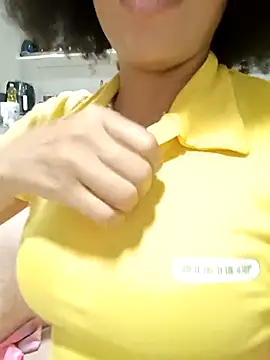 Snapshot of BlairSamy chatting on 12/14/25, 11:31 BlairSamy online show from 12/14/25, 11:31