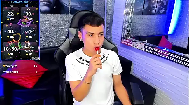 Snapshot of salvadorgomezx chatting on 01/06/25, 10:24 salvadorgomezx online show from 01/06/25, 10:24