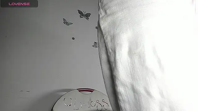 Snapshot of Sophie_sweett19 chatting on 02/07/25, 01:36 Sophie sweett19 online show from 02/07/25, 01:36