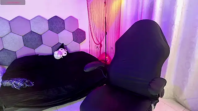 Horny tgn online show from 04/13/26, 06:02