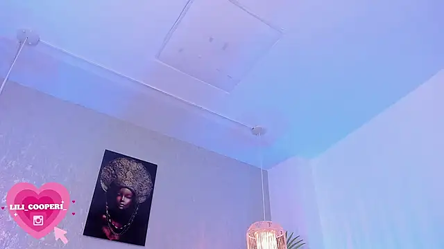 lilicooper  online show from 12/28/24, 11:59