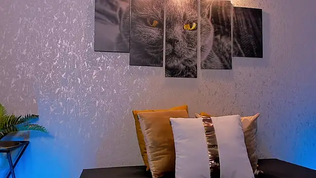 lilicooper  online show from 03/06/25, 07:21