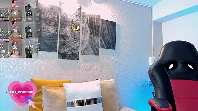 lilicooper  online show from 03/21/25, 08:29