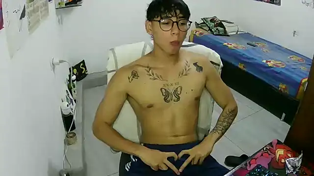 Dillom420 online show from 10/09/25, 03:04