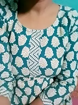 Arohi is Live online show from 01/04/25, 01:53