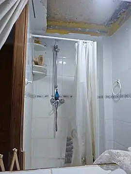 Snapshot of charlye_inkkkk chatting on 12/19/25, 09:00 charlye inkkkk online show from 12/19/25, 09:00