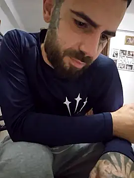 Snapshot of charlye_inkkkk chatting on 01/05/26, 05:27 charlye inkkkk online show from 01/05/26, 05:27