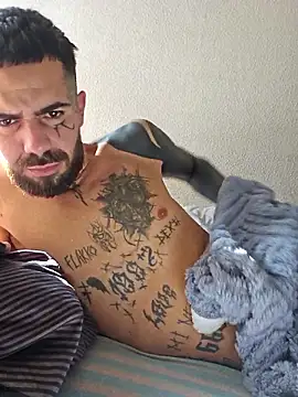 Snapshot of charlye_inkkkk chatting on 01/11/26, 01:05 charlye inkkkk online show from 01/11/26, 01:05