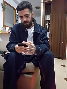 Snapshot of charlye_inkkkk chatting on 02/07/26, 08:01 charlye inkkkk online show from 02/07/26, 08:01