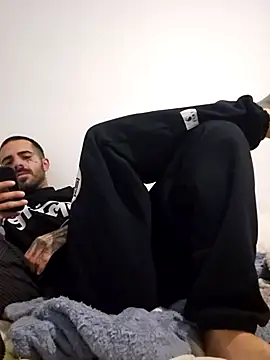 Snapshot of charlye_inkkkk chatting on 03/11/26, 11:22 charlye inkkkk online show from 03/11/26, 11:22