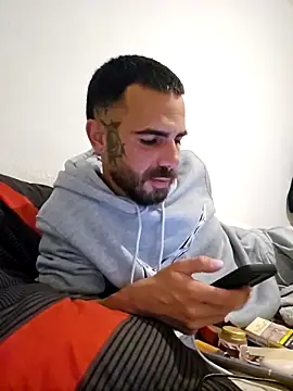 Snapshot of charlye_inkkkk chatting on 03/26/26, 01:44 charlye inkkkk online show from 03/26/26, 01:44