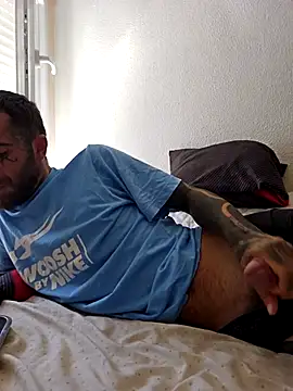 Snapshot of charlye_inkkkk chatting on 04/06/26, 09:54 charlye inkkkk online show from 04/06/26, 09:54