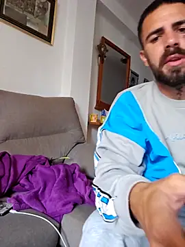 Snapshot of charlye_inkkkk chatting on 04/12/26, 06:13 charlye inkkkk online show from 04/12/26, 06:13