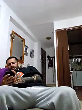 Snapshot of charlye_inkkkk chatting on 04/18/26, 11:38 charlye inkkkk online show from 04/18/26, 11:38