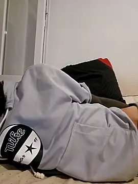 Snapshot of charlye_inkkkk chatting on 04/27/26, 12:19 charlye inkkkk online show from 04/27/26, 12:19