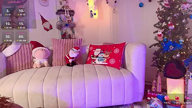 HANNAH LOVEE online show from 12/13/24, 03:49