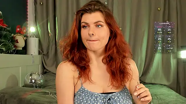 Snapshot of ginavontease chatting on 12/16/24, 02:38 ginavontease online show from 12/16/24, 02:38