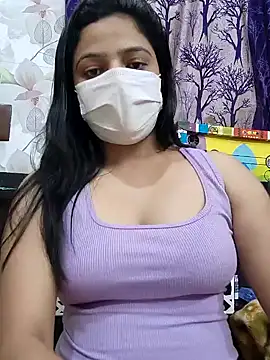 Snapshot of Myloveurvi chatting on 12/26/24, 11:54 Myloveurvi online show from 12/26/24, 11:54