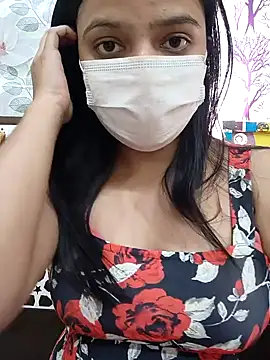 Snapshot of Myloveurvi chatting on 01/02/25, 08:06 Myloveurvi online show from 01/02/25, 08:06