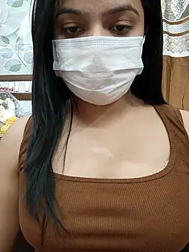 Snapshot of Myloveurvi chatting on 03/06/25, 07:43 Myloveurvi online show from 03/06/25, 07:43