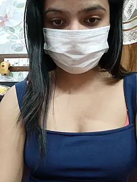 Snapshot of Myloveurvi chatting on 03/13/25, 03:28 Myloveurvi online show from 03/13/25, 03:28