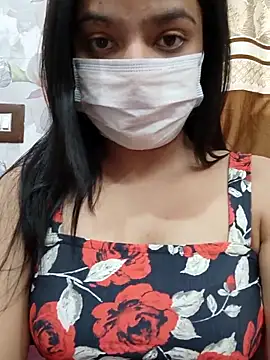 Snapshot of Myloveurvi chatting on 03/21/25, 10:28 Myloveurvi online show from 03/21/25, 10:28