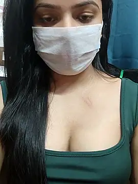 Snapshot of Myloveurvi chatting on 02/28/26, 03:02 Myloveurvi online show from 02/28/26, 03:02