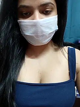 Snapshot of Myloveurvi chatting on 03/13/26, 10:33 Myloveurvi online show from 03/13/26, 10:33