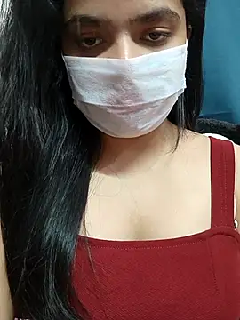 Snapshot of Myloveurvi chatting on 03/25/26, 05:30 Myloveurvi online show from 03/25/26, 05:30