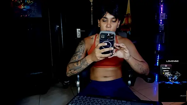 ZhoeStrong online show from 09/21/25, 10:55