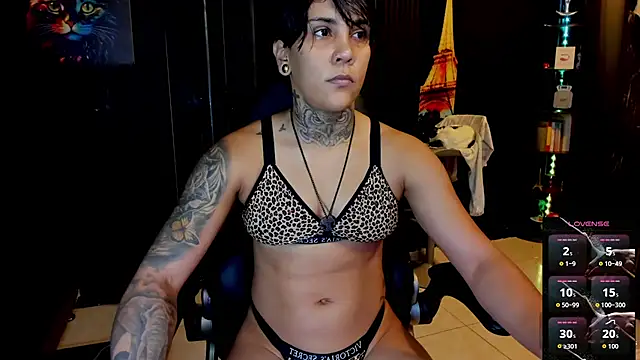 ZhoeStrong online show from 10/14/25, 10:43